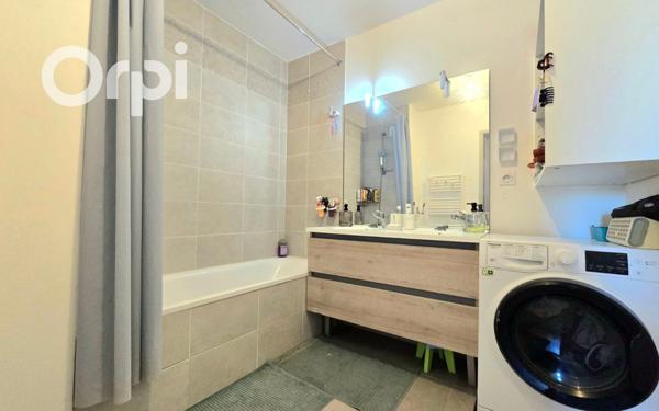 Appartement à vendre    4 pièces • 73,22 m2 Saint-Martin-de-Crau