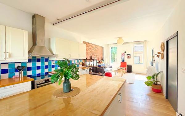 Appartement à vendre    2 pièces • 81,21 m2 Toulouse