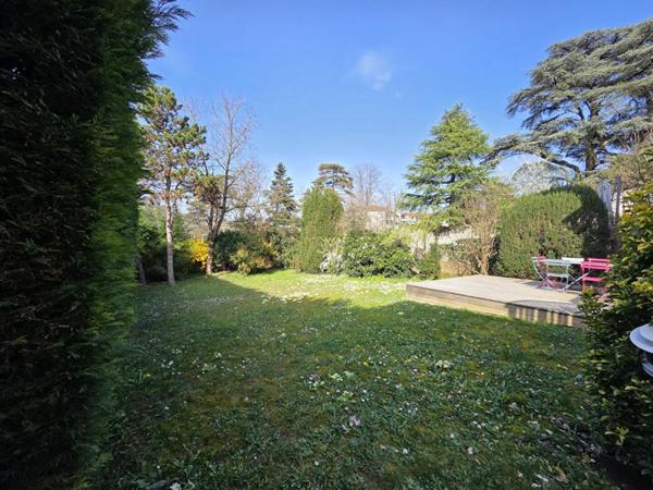 Maison Tassin La Demi Lune 7 pièce(s) 169 m2