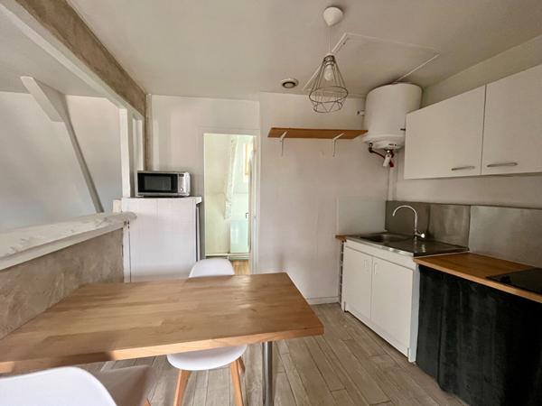 A vendre studio situé à Dinan en centre historique