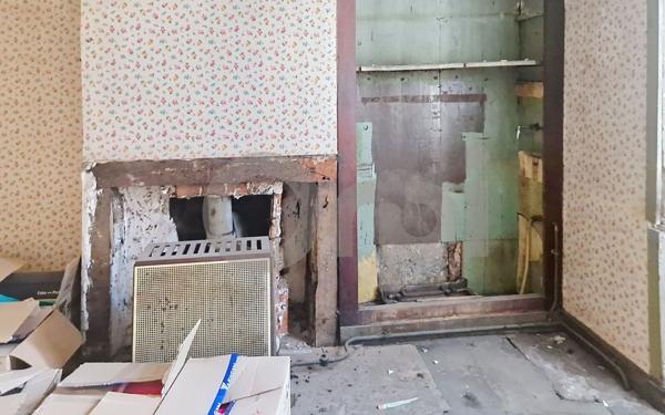 Immeuble à vendre    5 pièces •  Terrasson-Lavilledieu