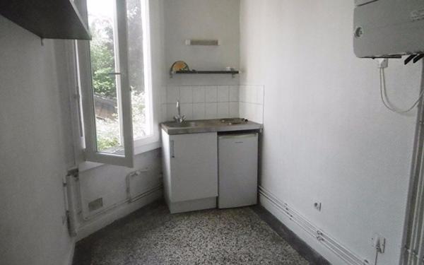 Appartement à louer    1 pièce •    Reims