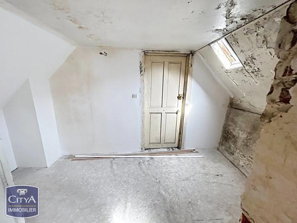 Appartement à vendre 4 pièces 80.02m² Saint-Quentin (02100)