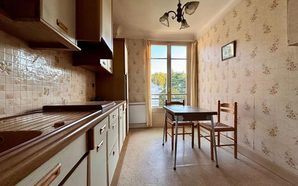 Maison à vendre    7 pièces • 92,66 m2 Vélizy-Villacoublay