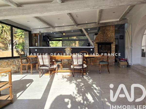 Appartement à vendre 4 pièces 113 m² Bandol