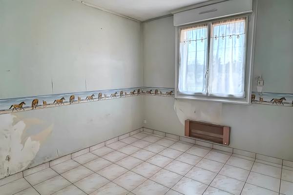 Plain-pied 3/4 chambres non mitoyen sur belle parcelle