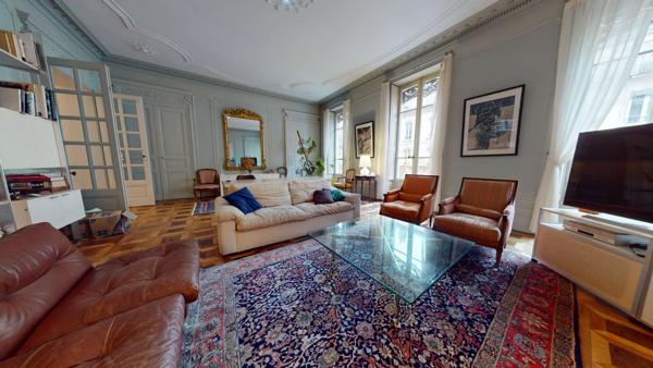 Appartement 20 rue Hébert Grenoble 7 pièces 223.48 m2