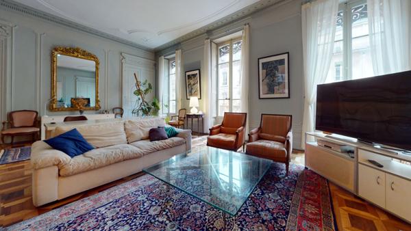 Appartement 20 rue Hébert Grenoble 7 pièces 223.48 m2