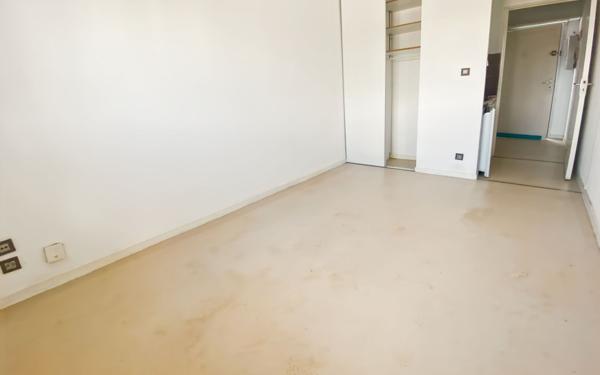 Appartement à vendre    1 pièce • 18 m2 Toulouse