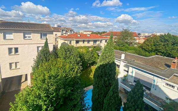 Appartement à vendre    1 pièce • 18 m2 Toulouse