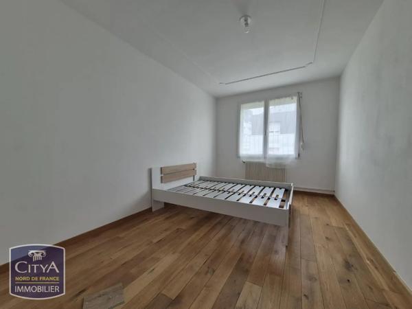 Appartement à louer 5 pièces 104.24m² Calais (62100)