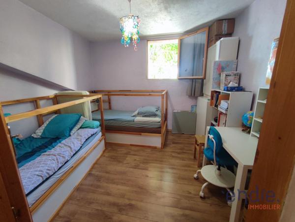 Duplexe 80 m2, 2/3 chambres dans le centre ville de Lorgues