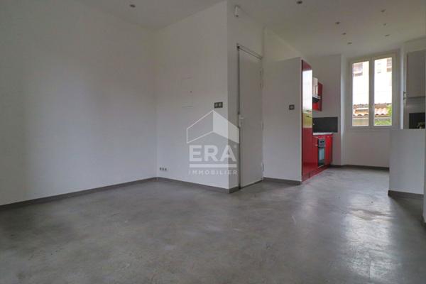 Appartement Marseille 3 pièce(s) secteur Timone - axes routiers à proximité