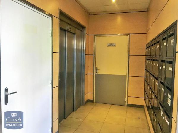 Appartement à louer 3 pièces 60m²