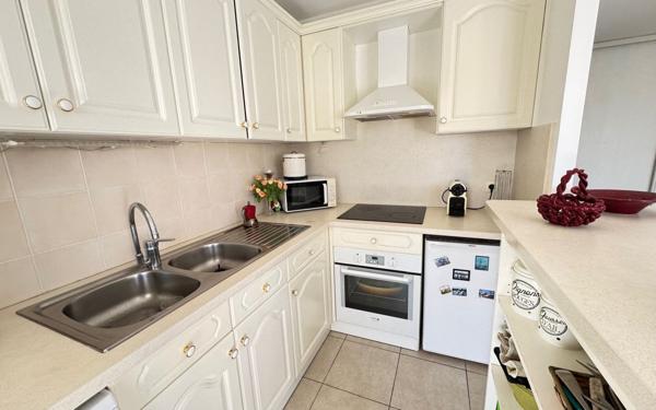 Appartement à vendre    2 pièces • 48,57 m2 Cagnes-sur-Mer