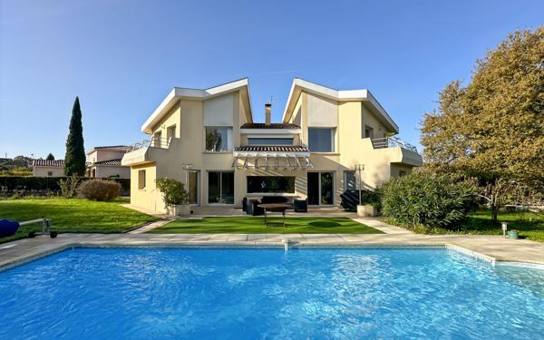 Maison à vendre    5 pièces •  Castelmaurou