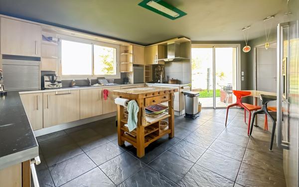 Maison à vendre    5 pièces •  Castelmaurou