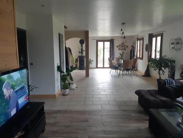 Maison Faverges-Seythenex 6 pièces 135 m2