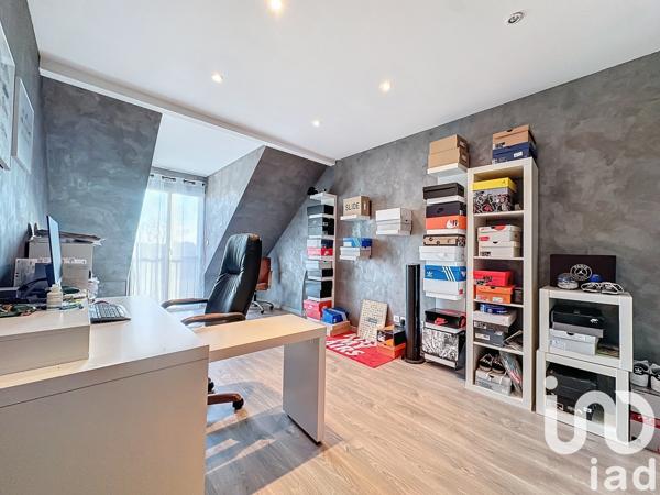 Maison à vendre 7 pièces 208 m² Grisy-Suisnes