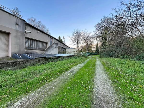 Local commercial Beauchastel Idéal Investisseurs !!!