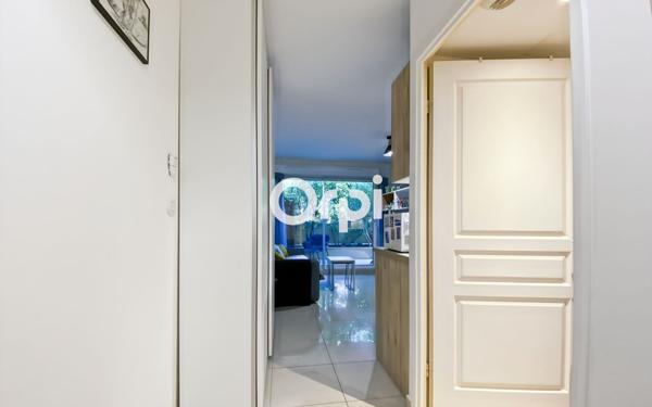 Appartement à vendre    1 pièce • 25,74 m2 La Ciotat