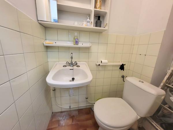 Fonds De Commerce - 45 m²