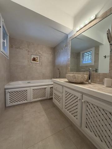 Ste lucie de porto vecchio (20144) Villa d’exception avec vue mer et montagne à Porto-Vecchio.