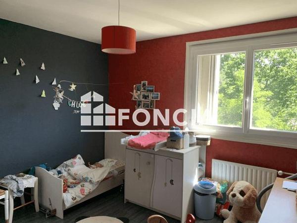 Location Appartement 3 pièces 60.2 m² - 4A RUE DE CHAVASSIEUX Saint-etienne 42000