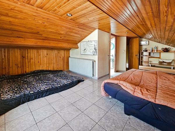 maison à vendre 4 pièces TARBES (65)avec piscine et double garage