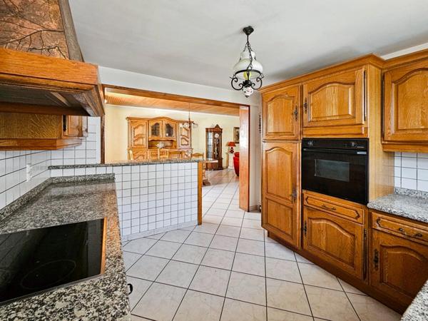 maison à vendre 4 pièces TARBES (65)avec piscine et double garage