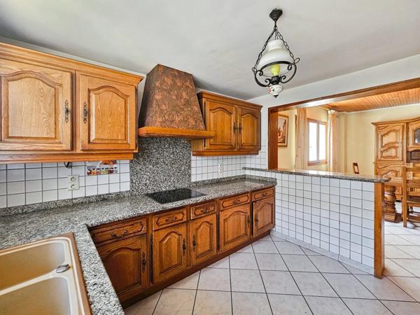 maison à vendre 4 pièces TARBES (65)avec piscine et double garage