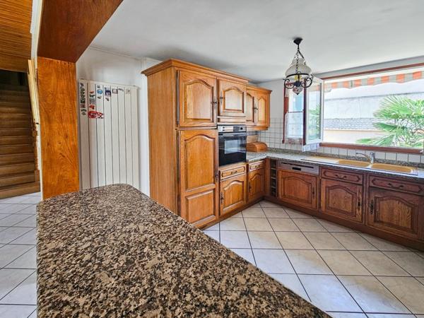 maison à vendre 4 pièces TARBES (65)avec piscine et double garage