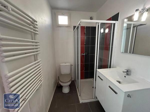 Appartement à louer 2 pièces 40m² Périgueux (24000)
