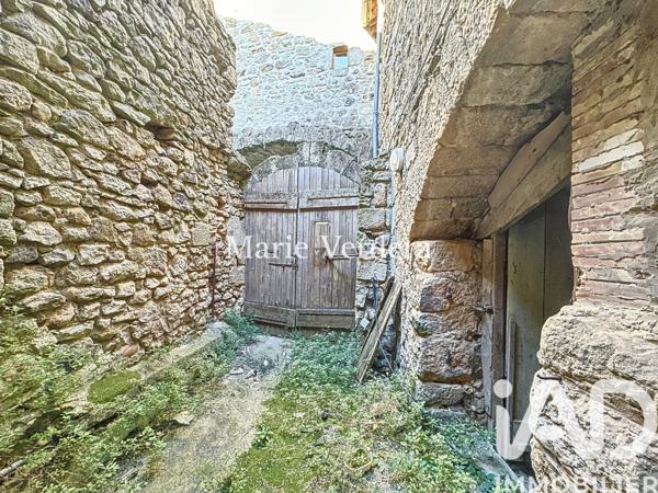 Maison à vendre 13 pièces 335 m² Vinezac