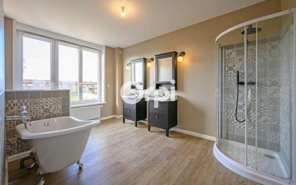 Maison à vendre    6 pièces • 190 m2 Hazebrouck