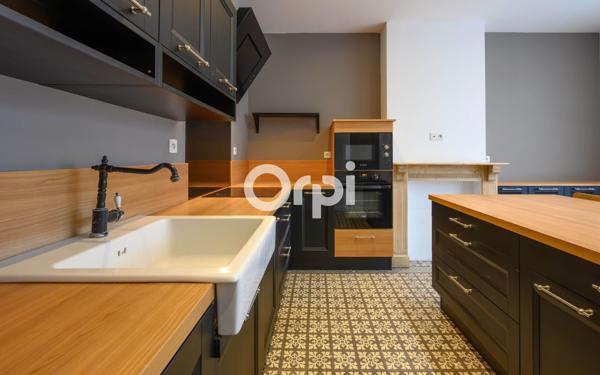 Maison à vendre    6 pièces • 190 m2 Hazebrouck