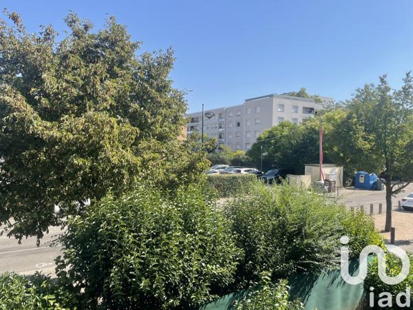 Appartement à vendre 2 pièces 42 m² Meyzieu