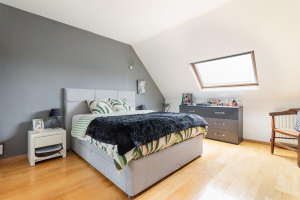 Appartement 4 pièces - 100 m² Exclusivité efficity