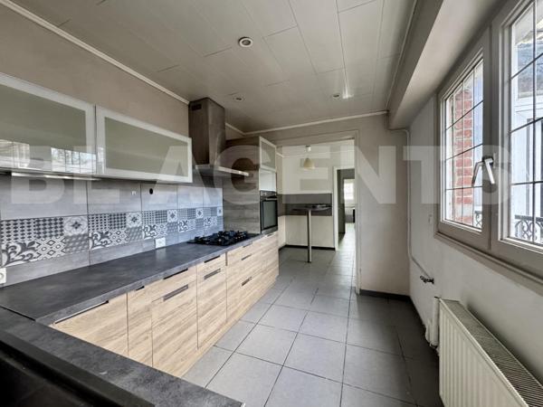 maison/villa 5 pièce(s) 162 m2