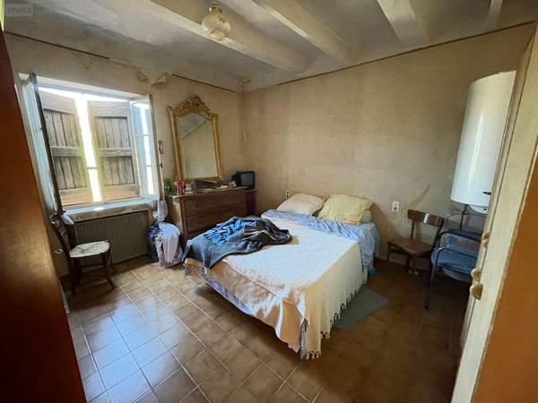 Maison de ville à vendre à Valensole dans les Alpes-de-Haute-Provence (04210), ref : 025/1919