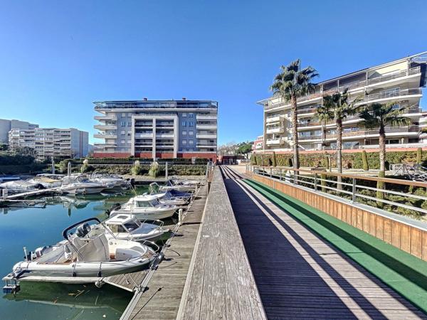 Magnifique 3 pièces à Marina Parc avec cave, parking et garage