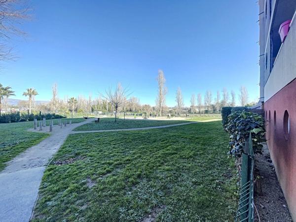 Magnifique 3 pièces à Marina Parc avec cave, parking et garage