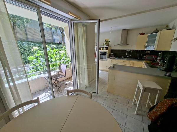 Appartement + parking