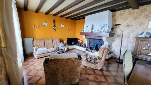 Maison 24400 Mussidan 6 pièces 112 m2 sous sol total  garage atelier pièce grenier  jardin 2350 m²