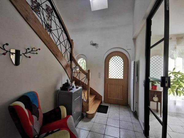 maison située dans le centre de Combourg