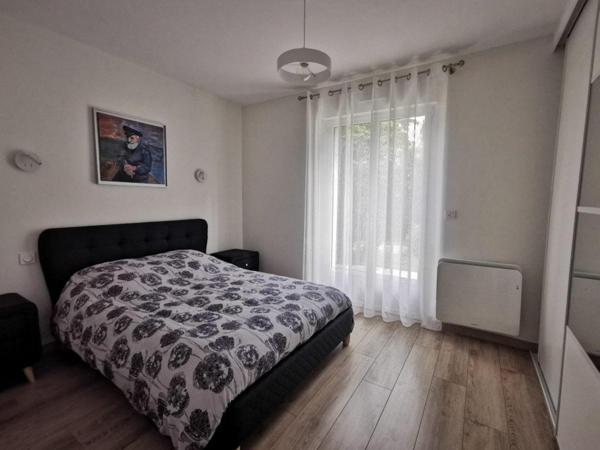 maison située dans le centre de Combourg