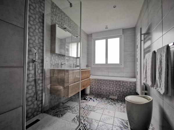 maison située dans le centre de Combourg