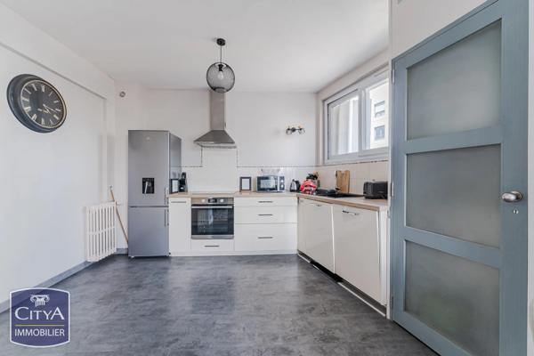 Appartement à vendre 3 pièces 68.26m² Tours (37000)