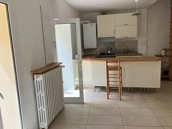 Maison Le Mesnil Le Roi 3 pièce(s) 45 m2 232 000 € **  - Référence  4724