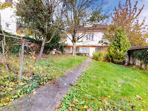 GAGNY, maison familiale de 130m², 9 pièces
